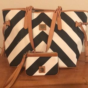 Dooney & Bourke Chevron Tote & Matching Wristlet